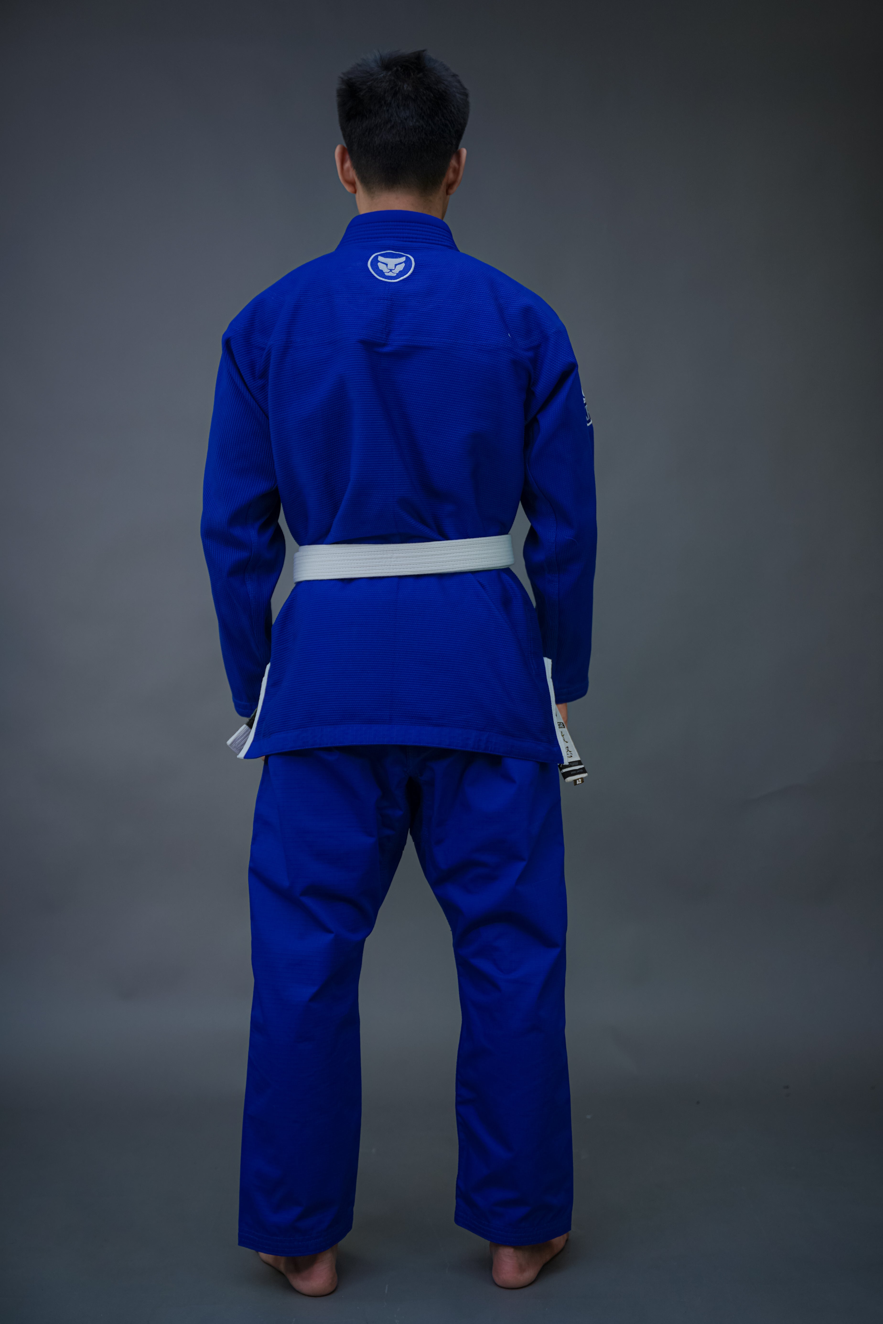 XRage Sports – Premium Men’s Jiu-Jitsu Gi (White Blue Edition)